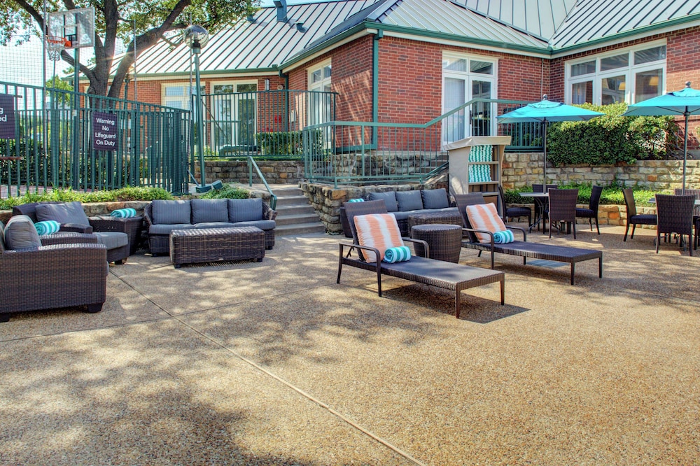 Homewood Suites Dallas-Irving-Las Colinas 23/34