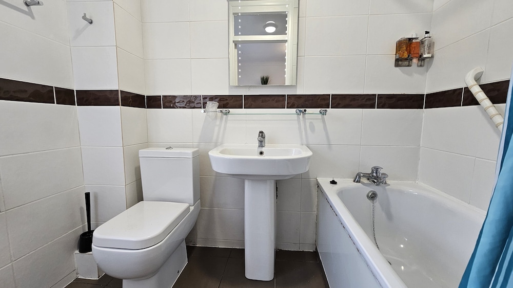 OYO Bros Inn Hotel 45/50