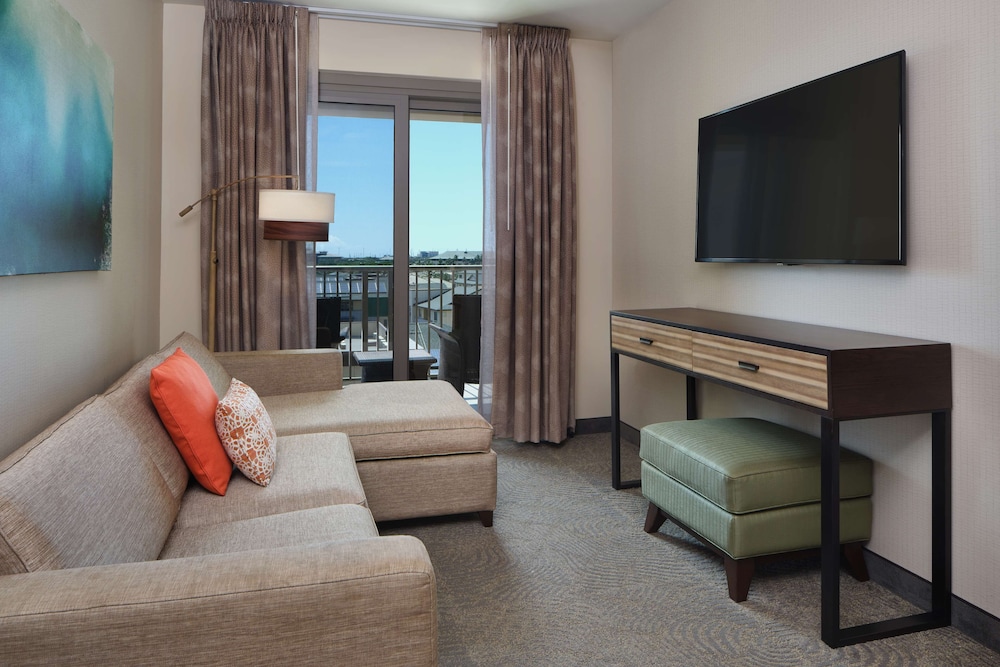 Embassy Suites By Hilton Oahu Kapolei 46/68