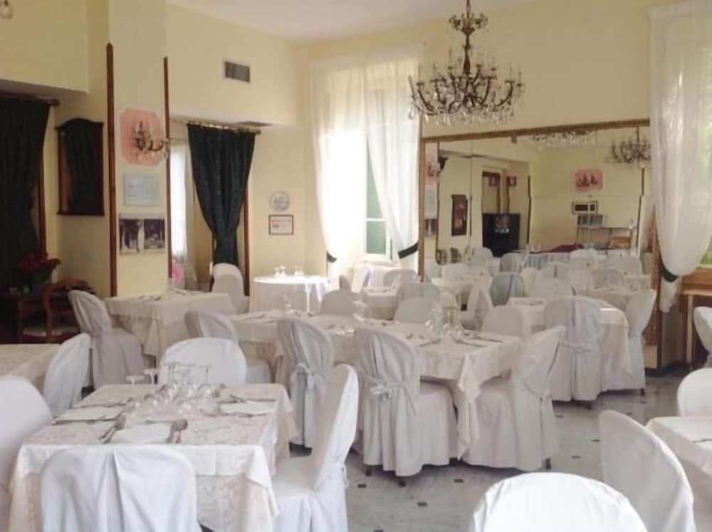 Hotel Petit Royal 27/50