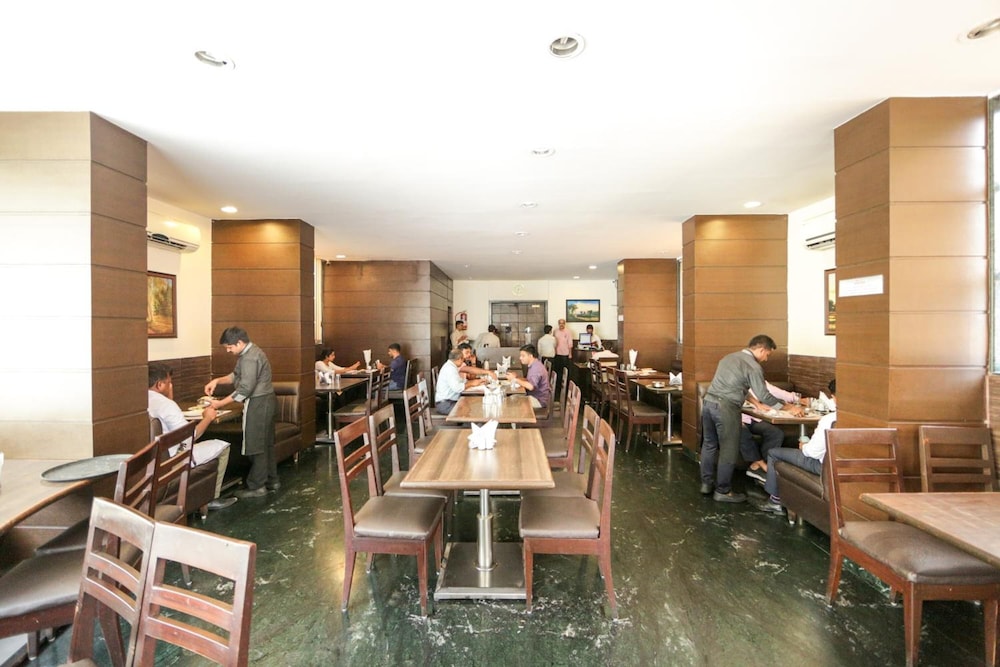 Hotel Lucky 23/27