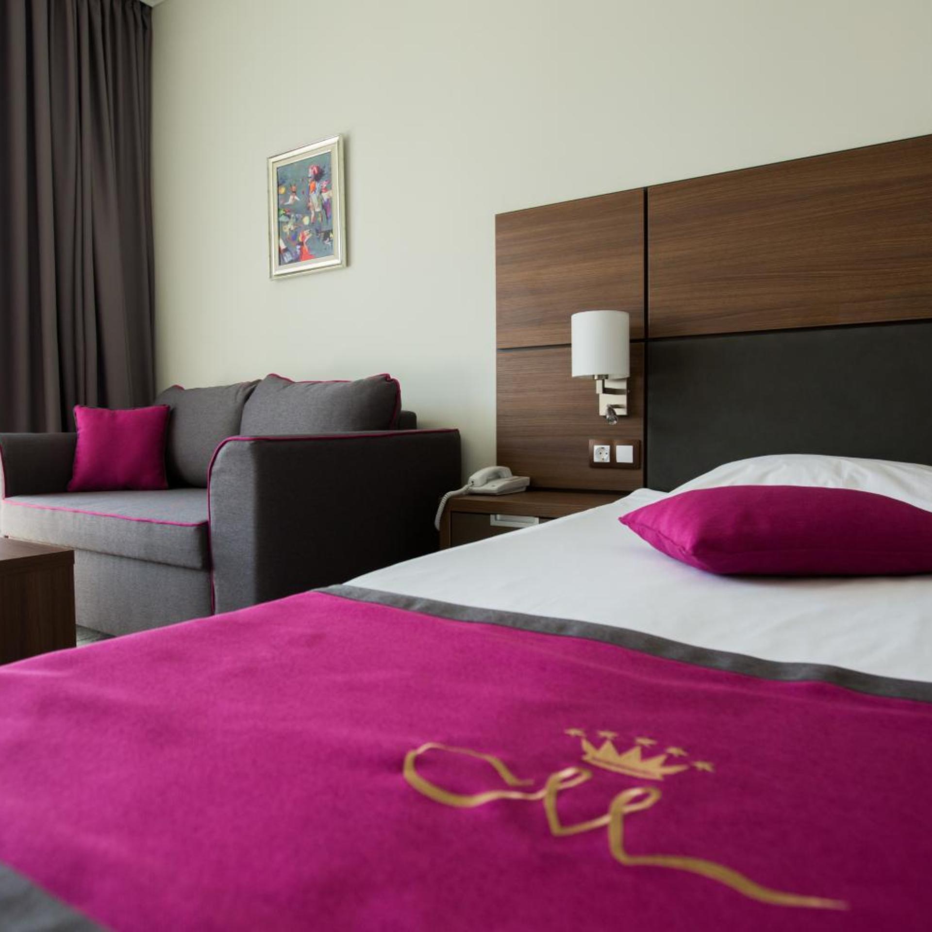 غرفة بسرير مزدوج أو سريرين منفصلين بإطلالة على المتنزه بشرفة، Marina Grand Beach 6/7