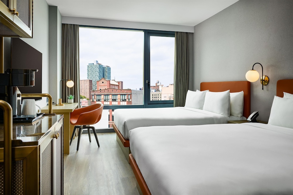 Room at The George at Columbia, Tapestry Collection by Hilton, NEW YORK - NY