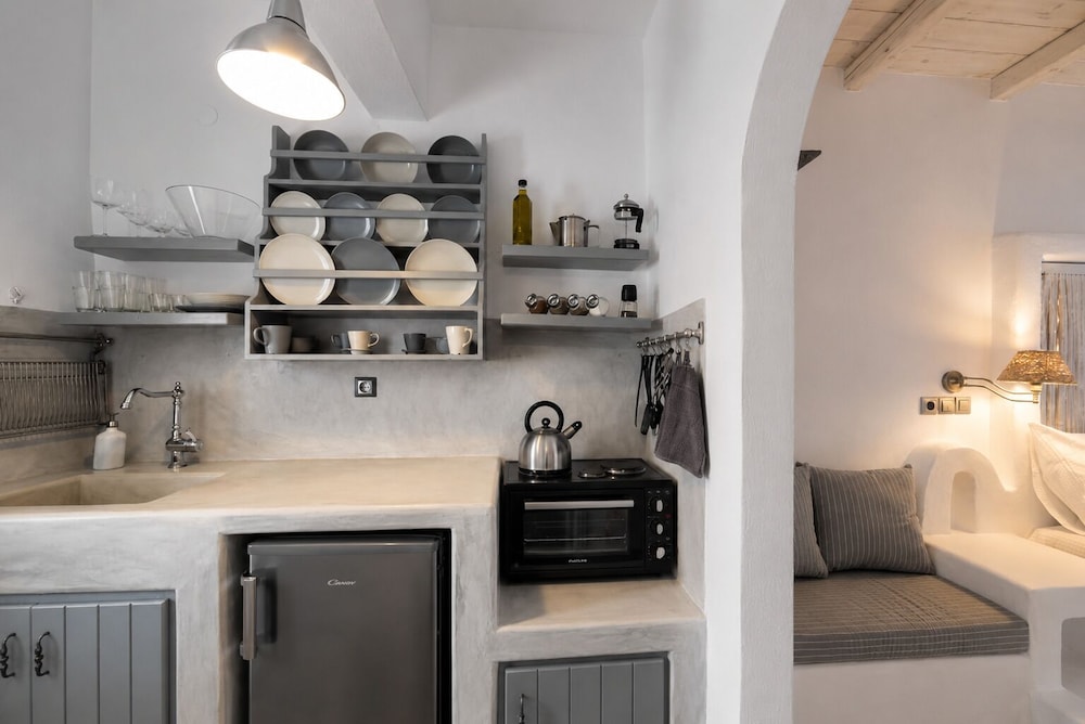 Blue Waves Suites & Apartments - To Kyma 29/49
