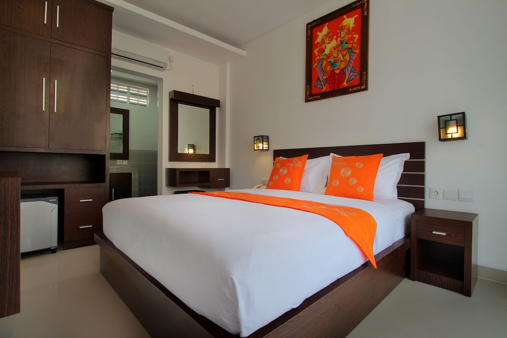 Lotus Tirta Seminyak 24/47