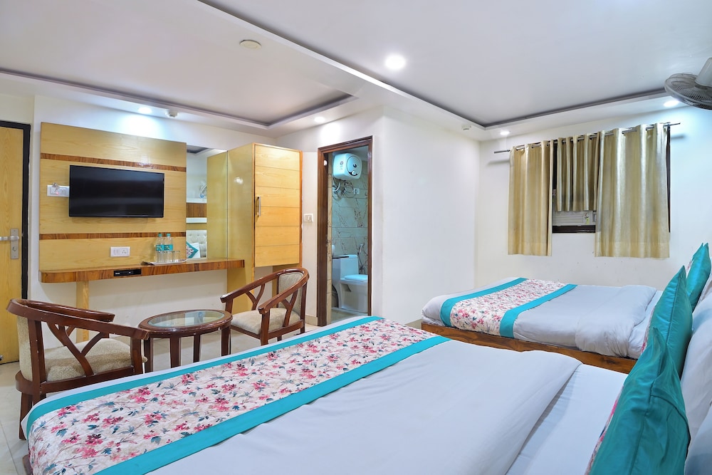 Hotel Glow Inn 20/50