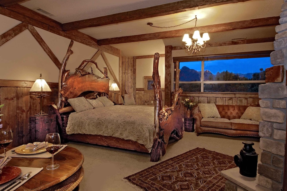 Adobe Grand Villas 15/73