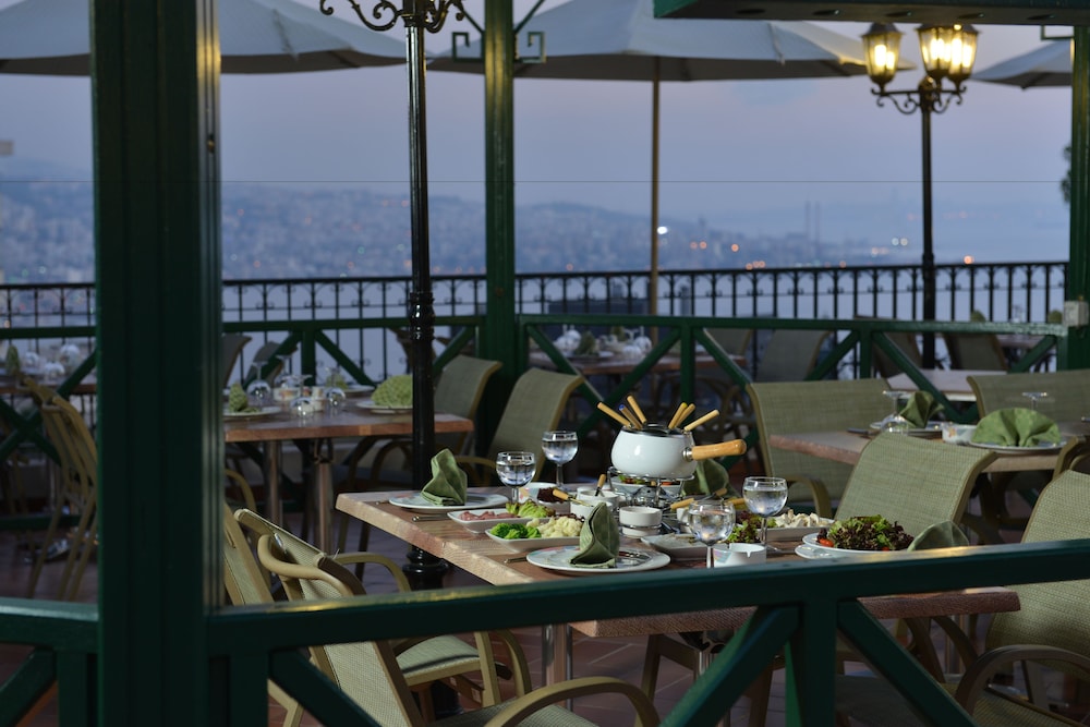 Regency Palace 51/71