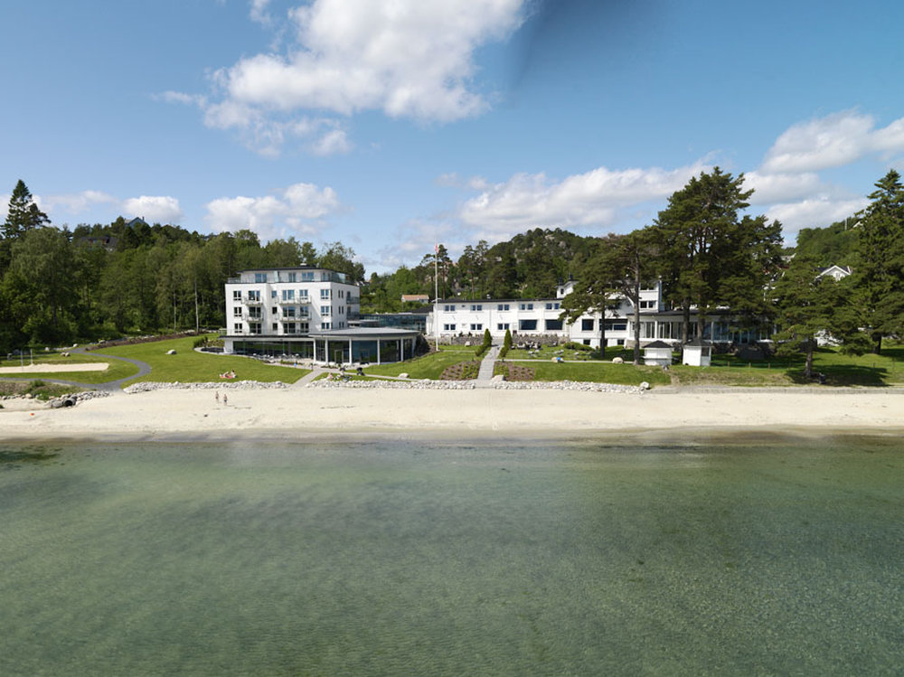 Strand Hotel Fevik 76/80