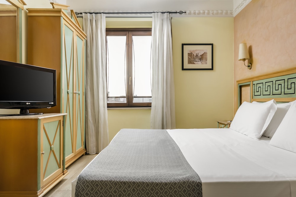 Hotel Exe Domus Aurea 8/26