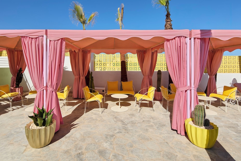 Los Felices Ibiza Adults Only 47/50