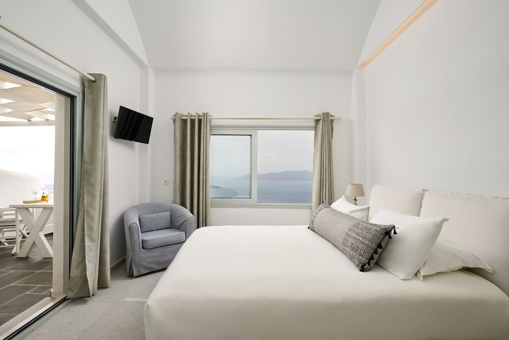 Room, Double Bed, Caldera View