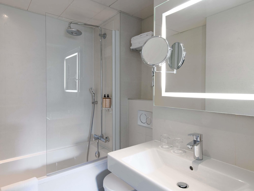 Mercure Paris Raspail Montparnasse 58/60