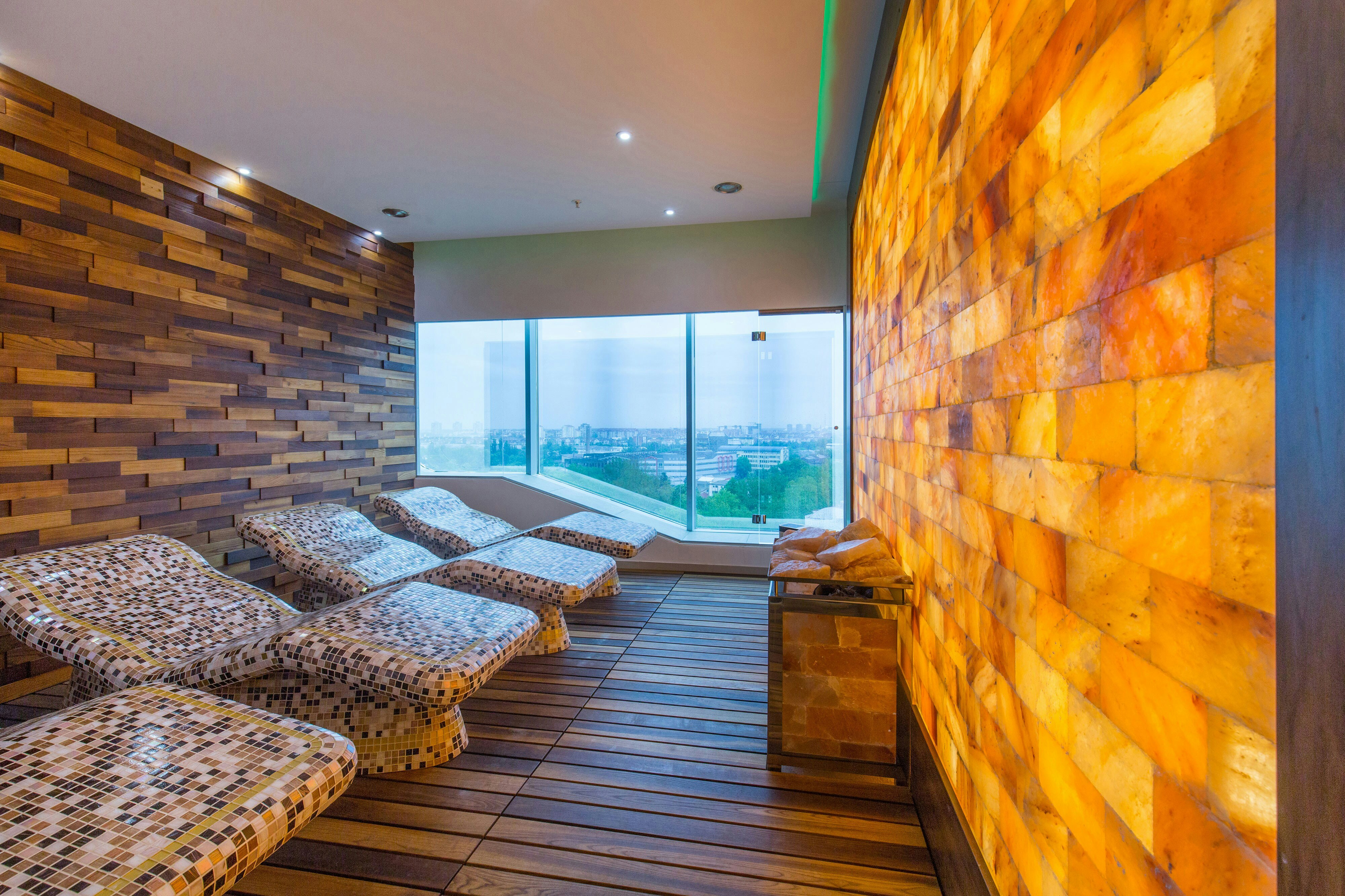 SHERATON NOVI SAD 18/48