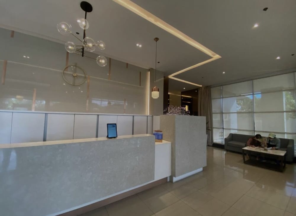 Centrio Tower Studio Unit 6/54