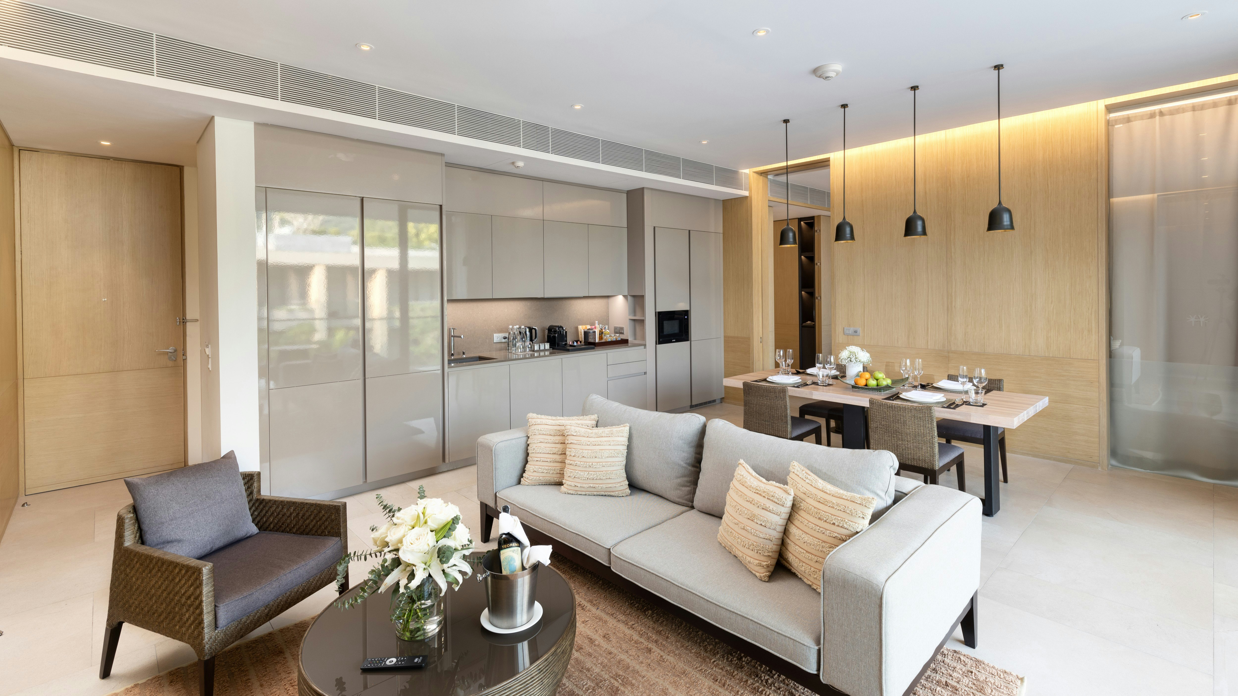 Twinpalms MontAzure Phuket Resort 54/81