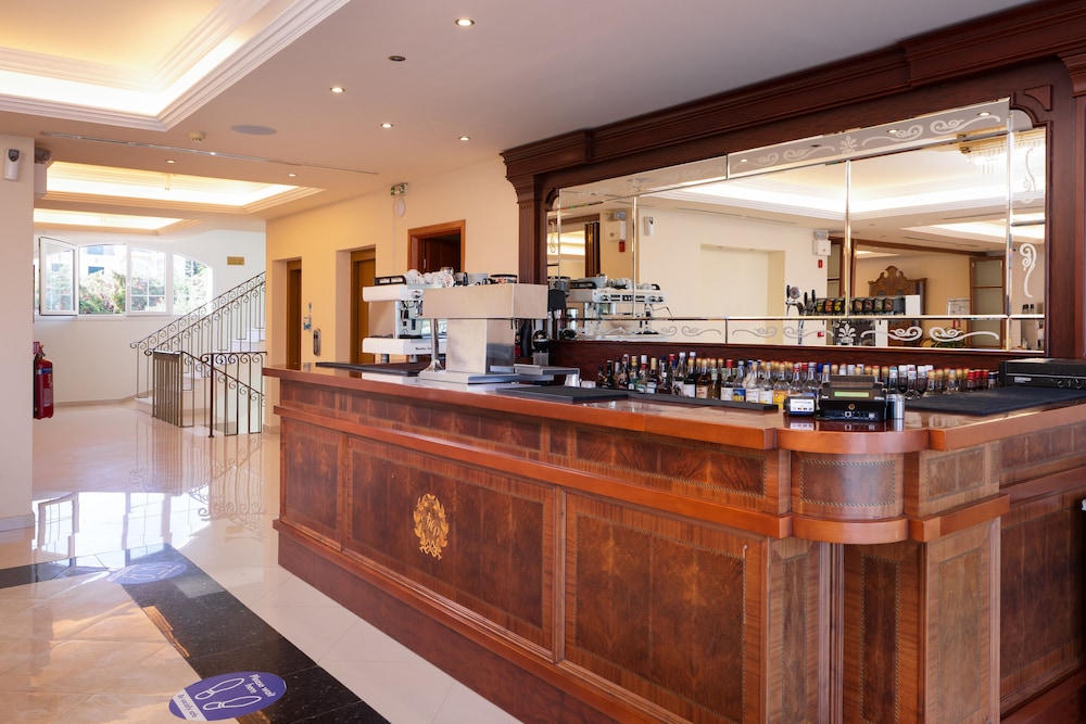 Avalon Palace Hotel by GHH 10/70