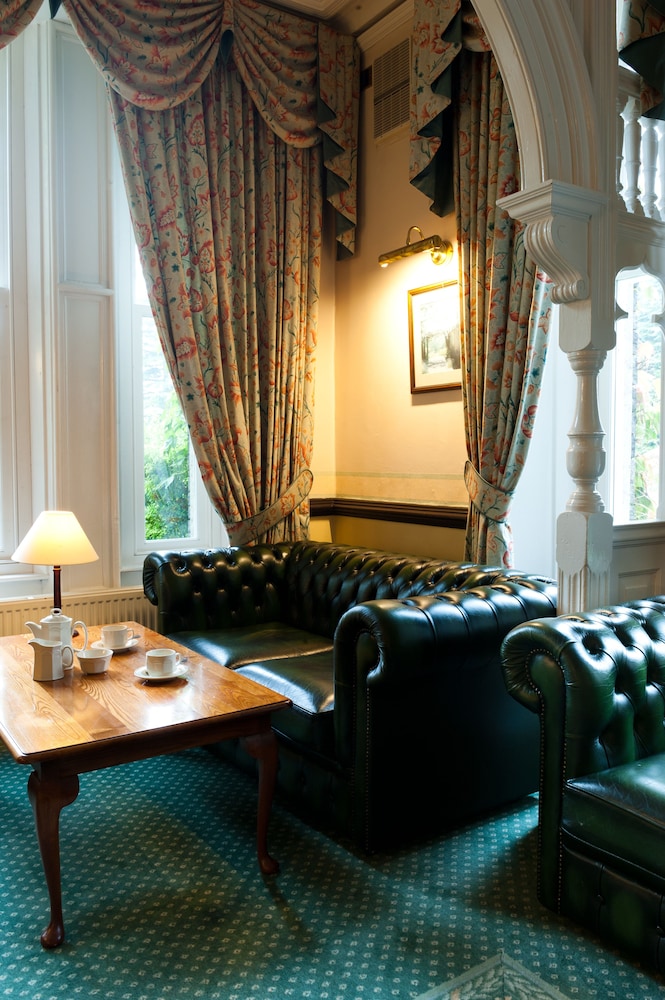 Windermere Manor 34/43