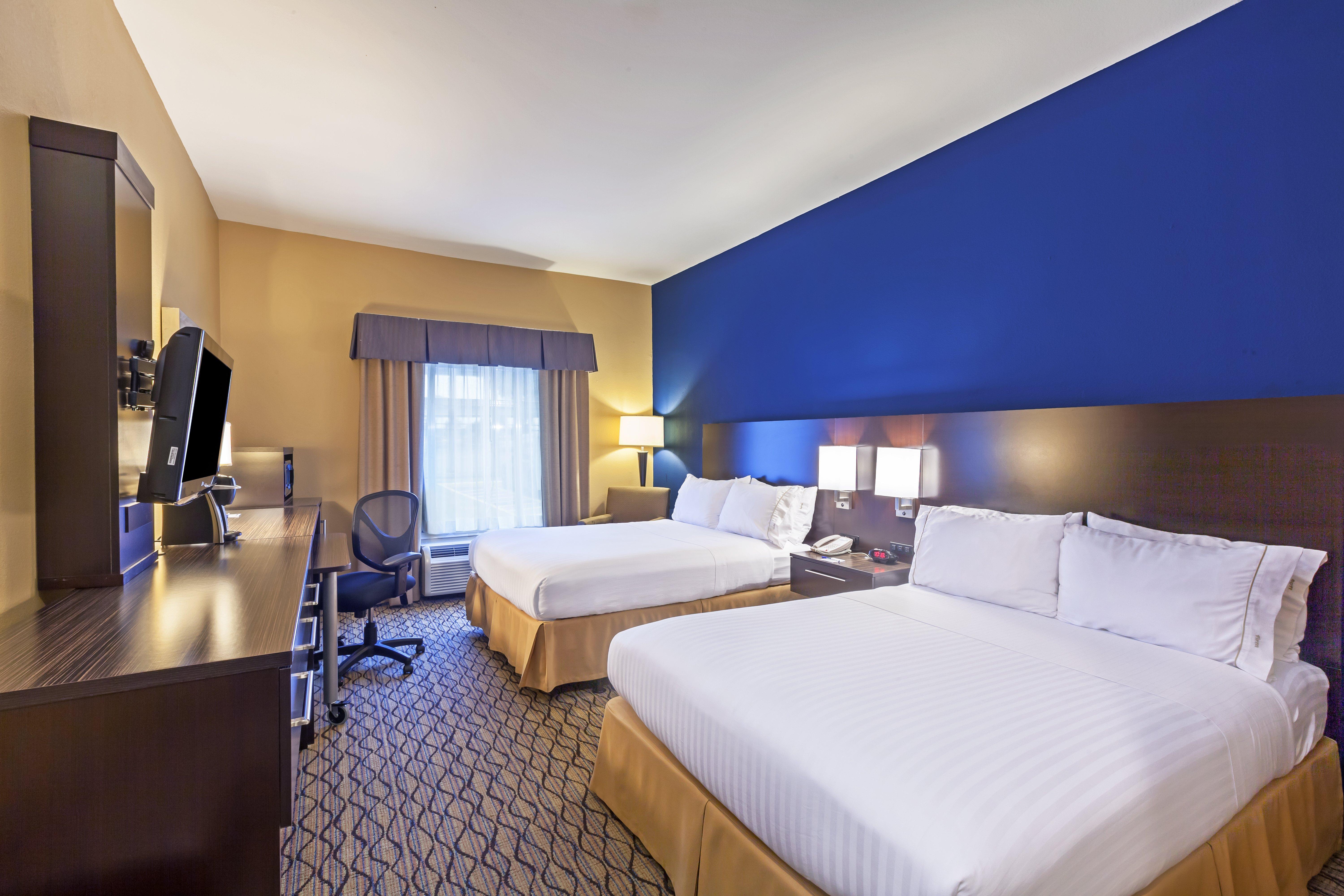 Room, 2 Queen Beds
