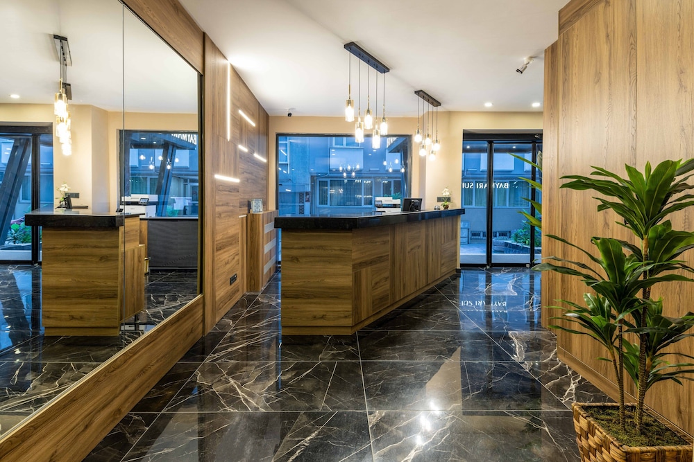 BayMari Suites City Life 13/63