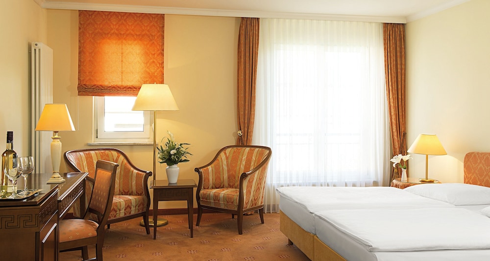 Victor S Residenz Hotel Erfurt 7/30