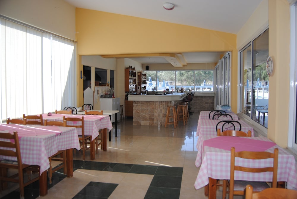 Tivoli Hotel Rhodes 34/50