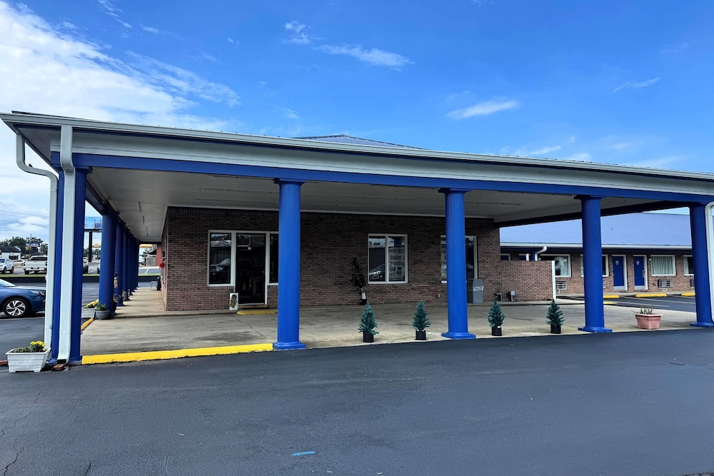 Travelodge by Wyndham Thomasville AL 40/50