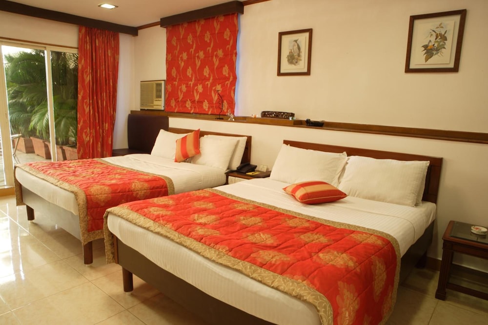 Regal Enclave 15/47