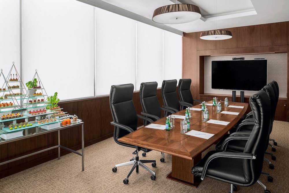 InterContinental Bahrain by IHG 64/77