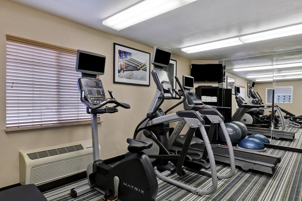 Candlewood Suites Indianapolis - South 35/77
