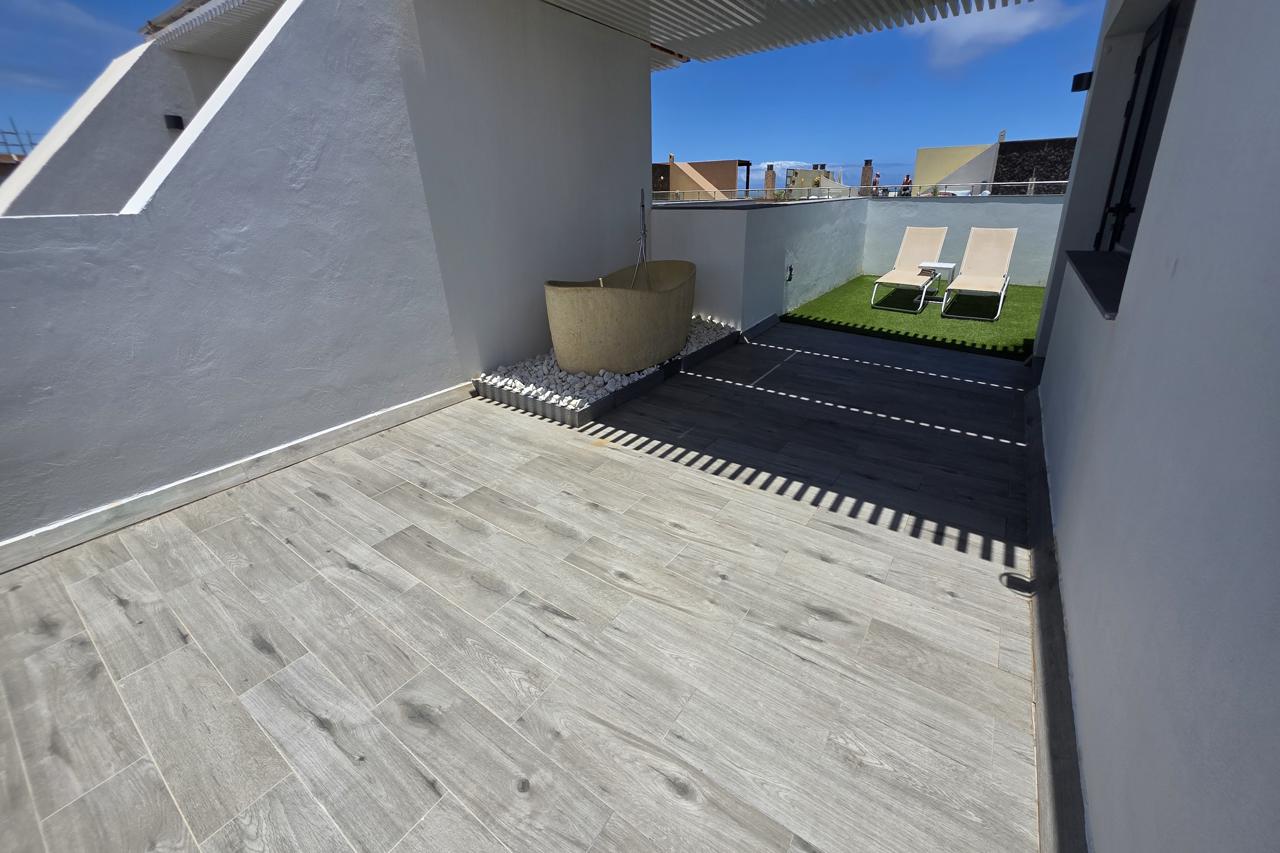 Esmeralda Cotillo Homes by LIVVO 66/79
