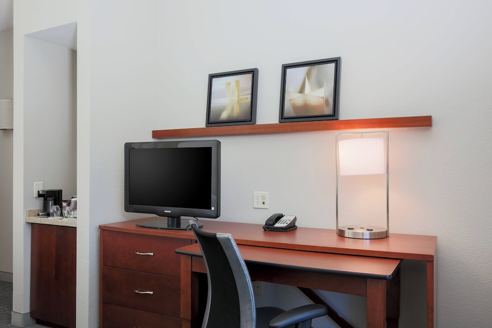 Courtyard By Marriott Chico 54/66