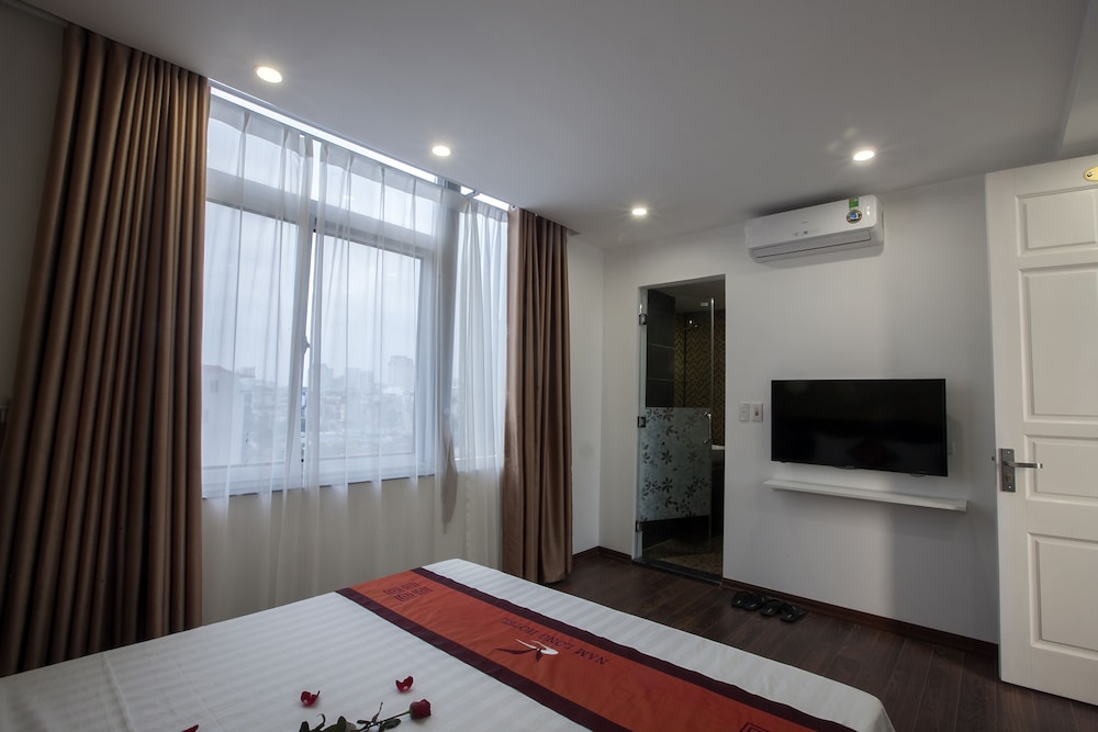 Nam Long Hotel Ha Noi 60/62