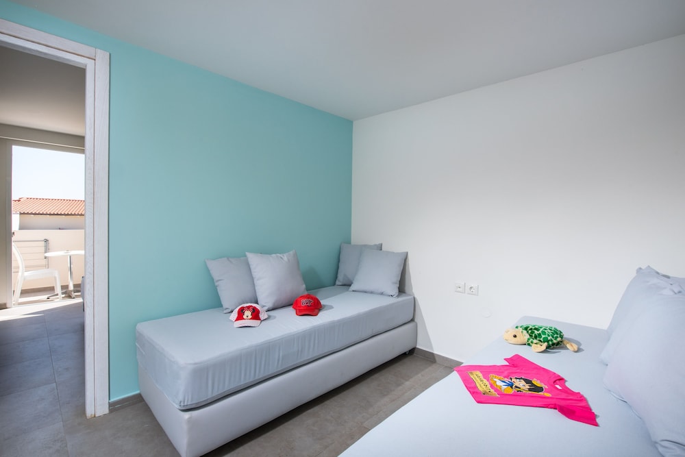 Odyssia Beach 6/50
