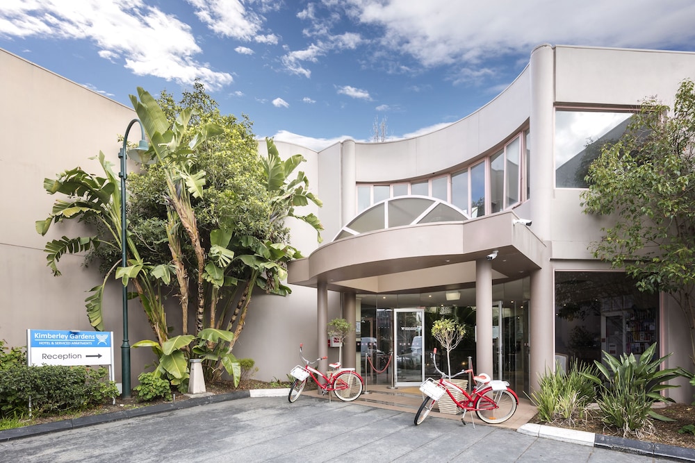 Kimberley Gardens Hotel 2/72