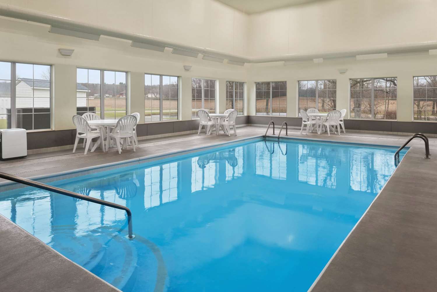 Baymont by Wyndham Washington 27/45