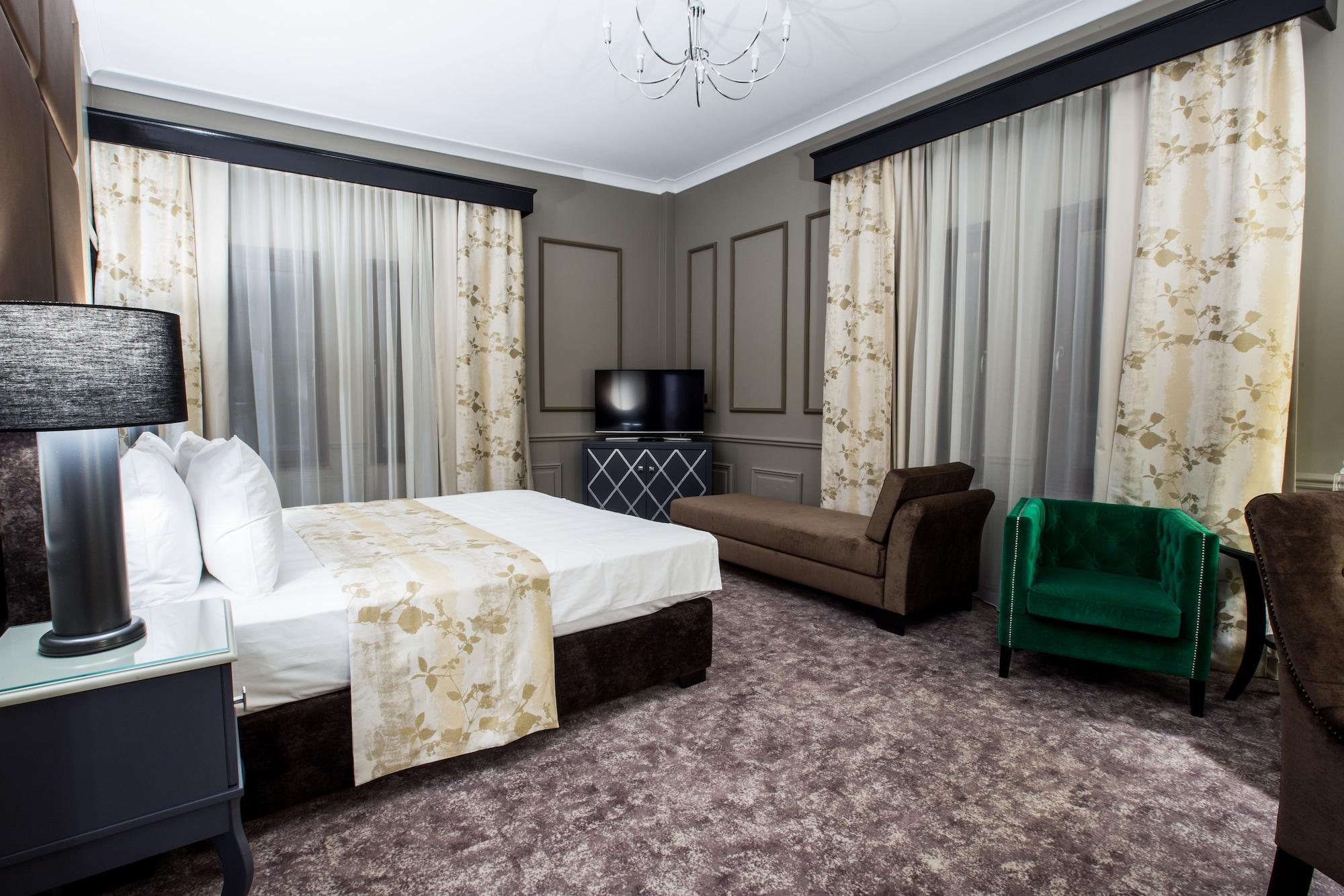 PENINSULA BOUTIQUE HOTEL 17/51