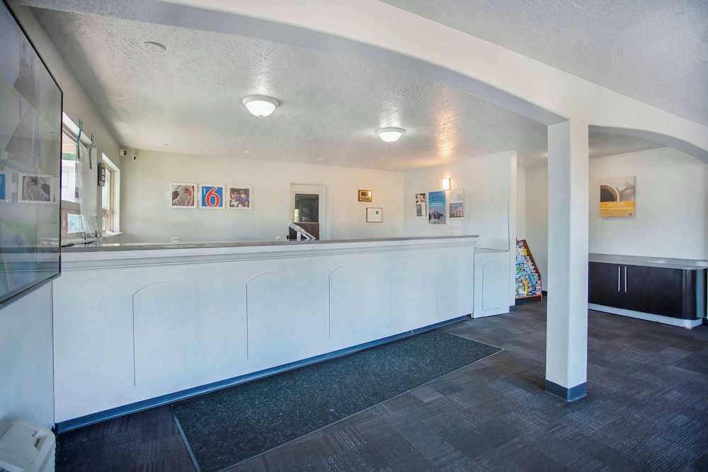 Motel6 Gresham, OR - Portland 9/56