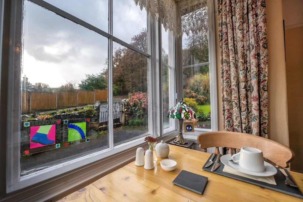 Garth Dderwen Victorian Guest House 48/48