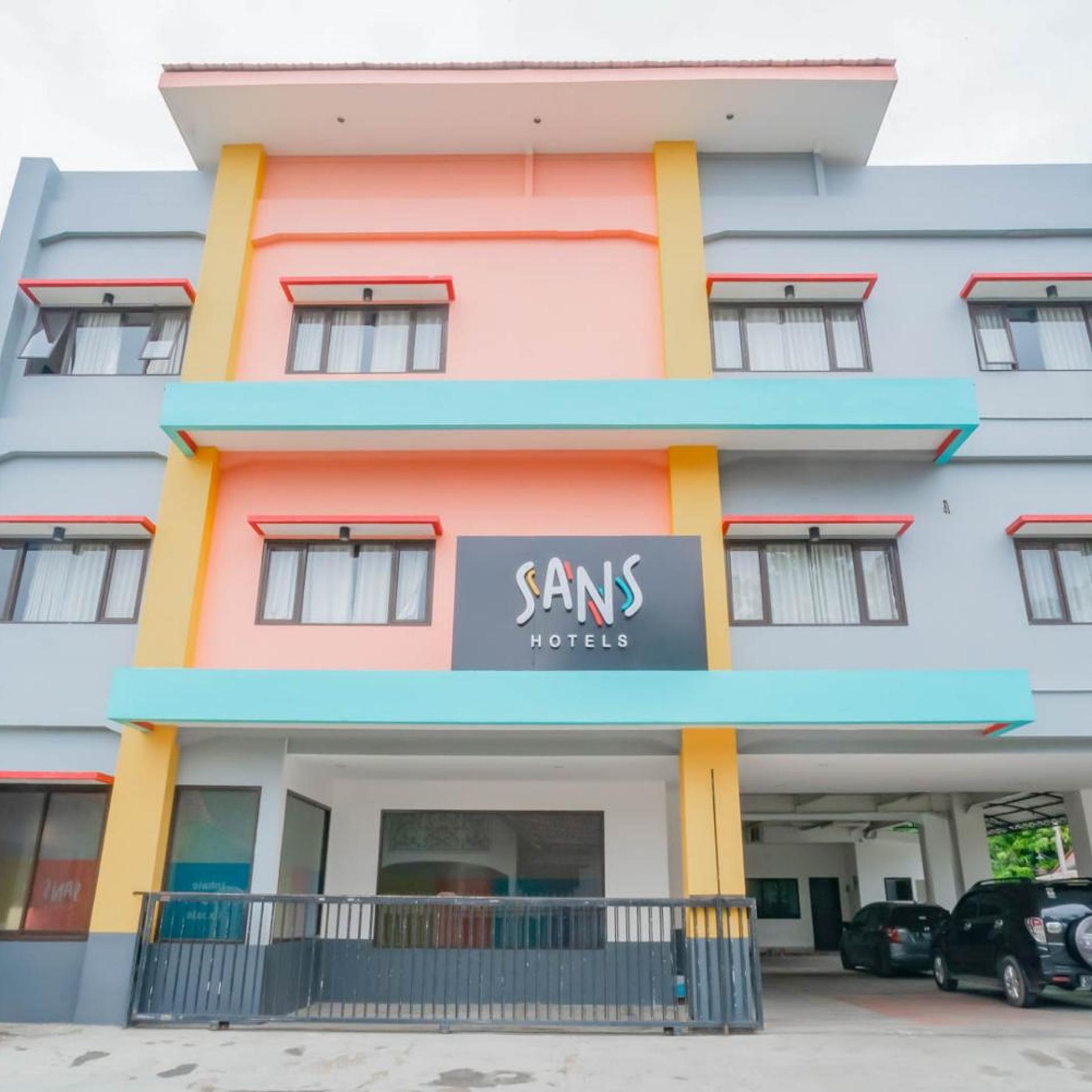 Sans Hotel Widarasari Cirebon 1/55