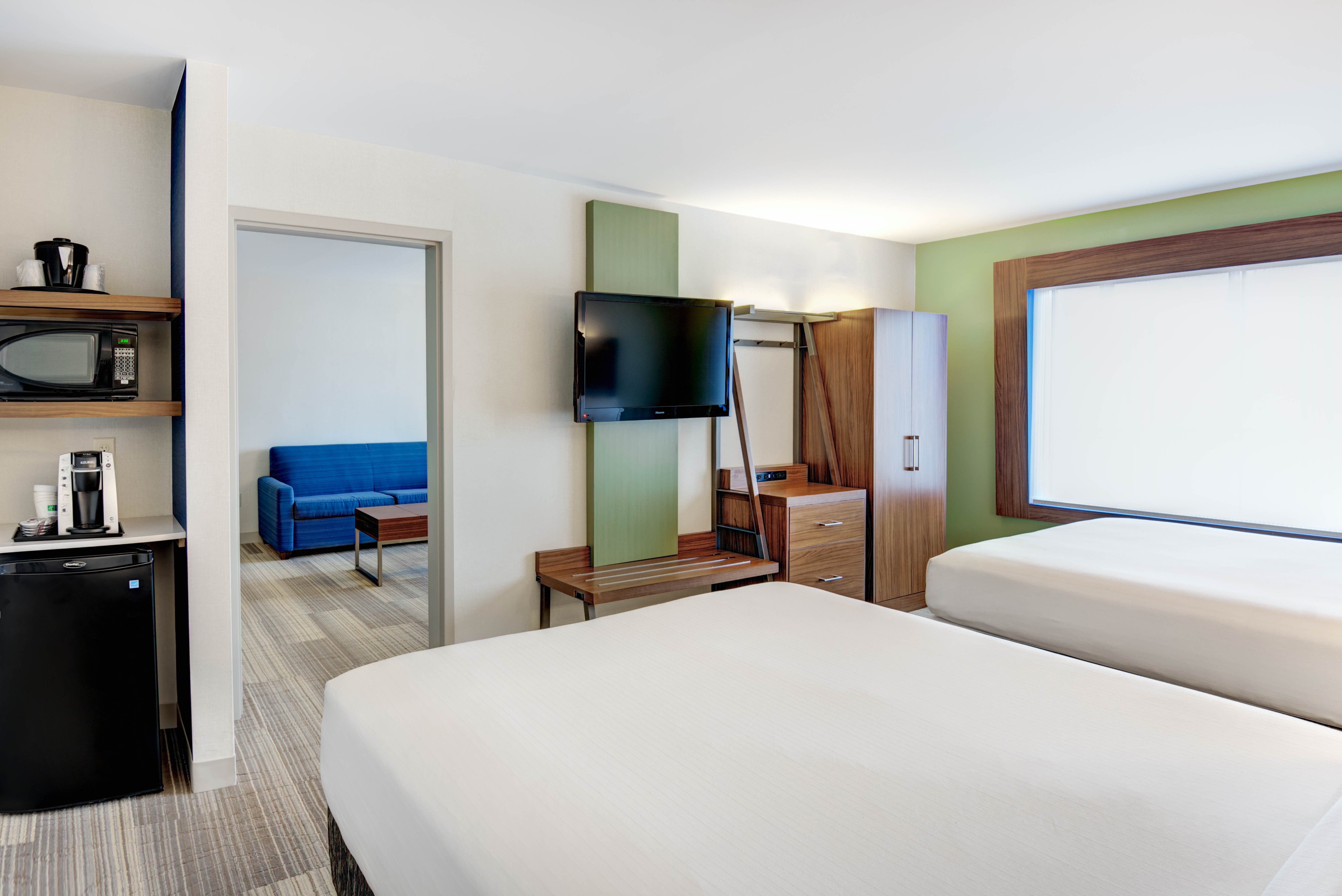 Holiday Inn Express Woodbridge 12/64