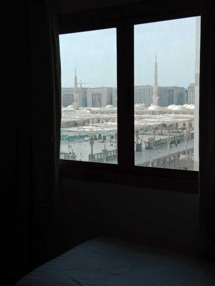فندق سكاي فيو(Sky View Hotel) 54/59