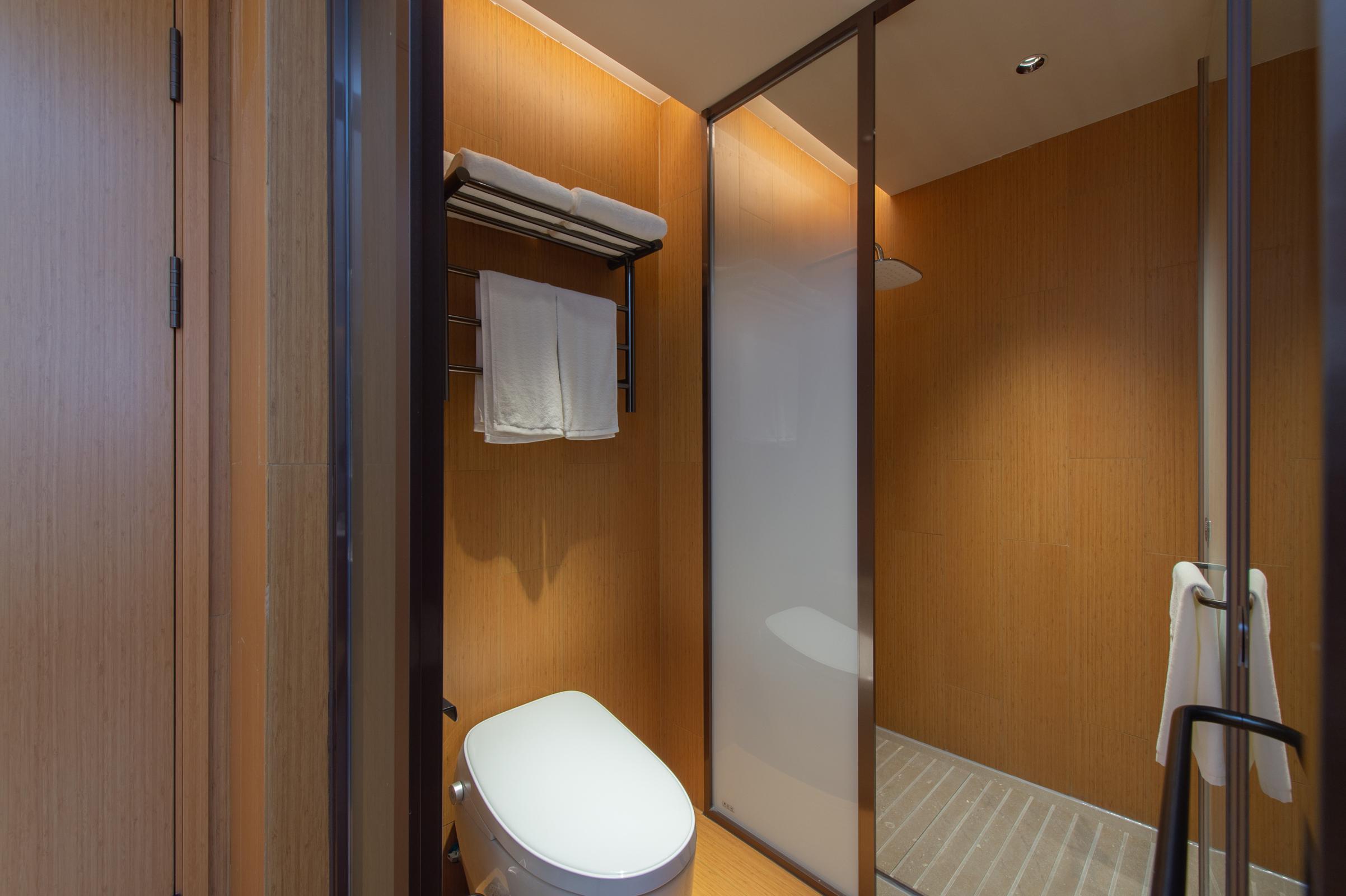 JI Hotel (Guangzhou Beijing Road Pedestrian Street Cangbian Road) 37/38