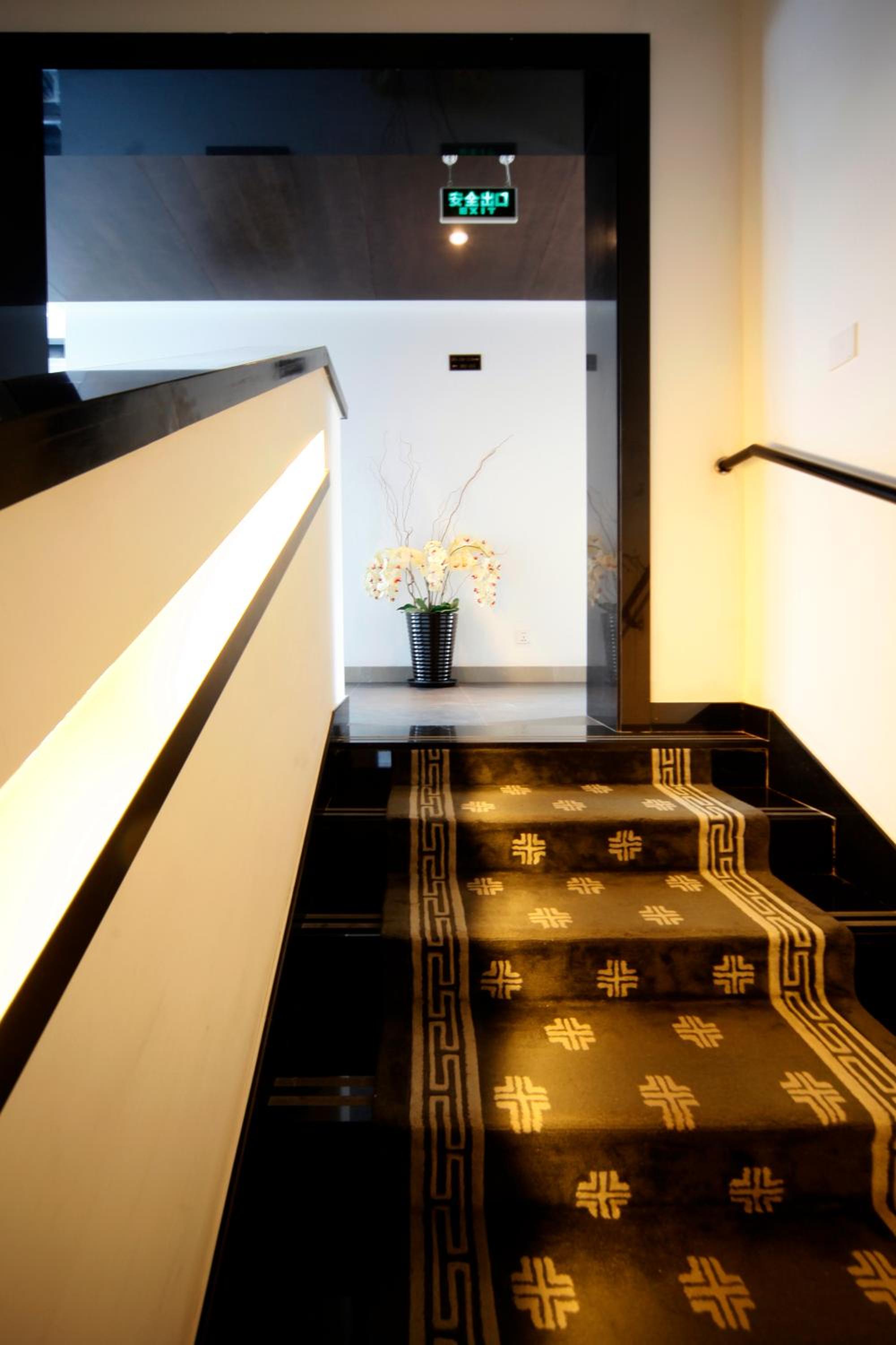 Shichahai Shadow Art Performance Hotel 4/51