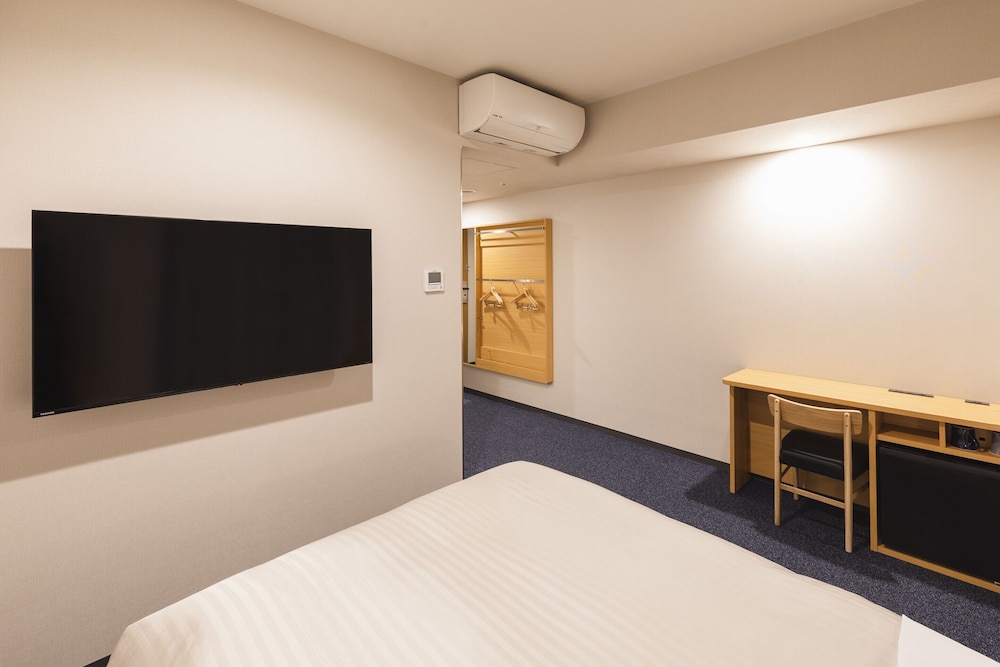 ROOM, DOUBLE BED, ACCESSIBLE