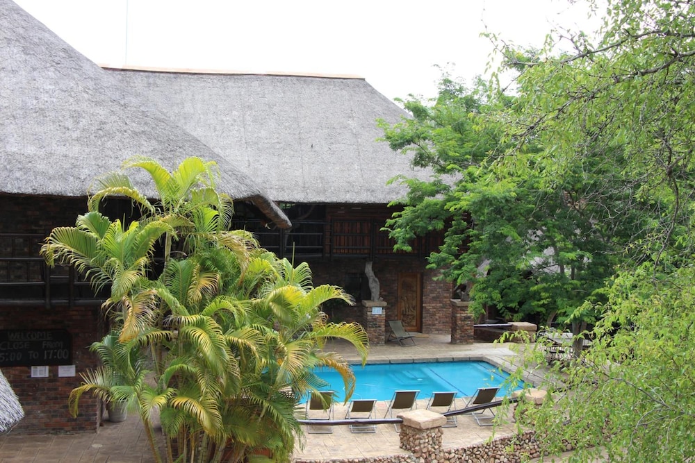 Jabula Lodge 10/64