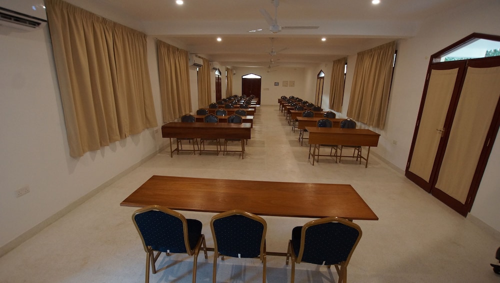 Kilili Baharini Resort 40/50
