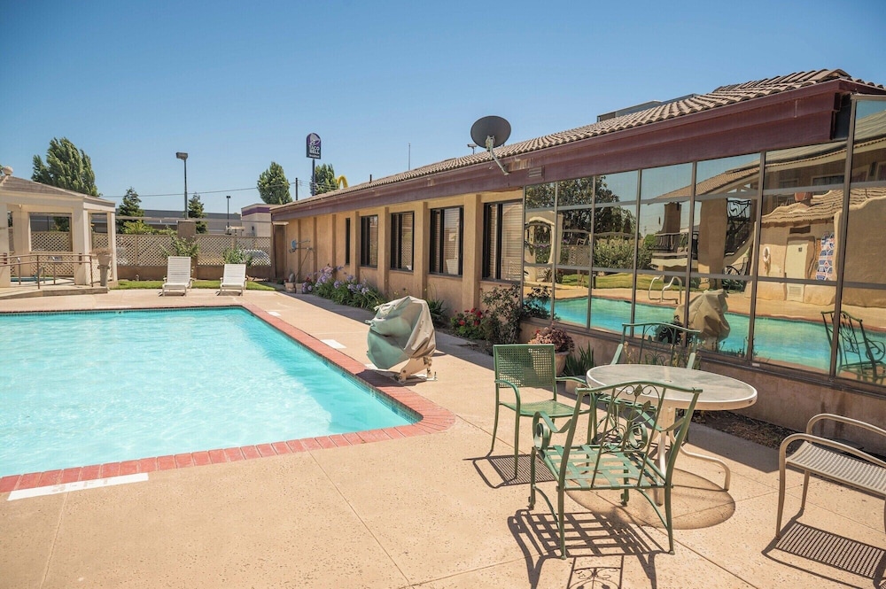 Motel6 Soledad, CA 49/58