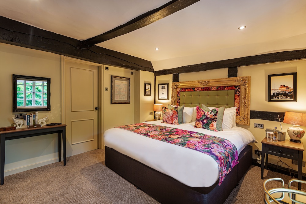 The George Hotel, Dorchester-on-Thames 7/50
