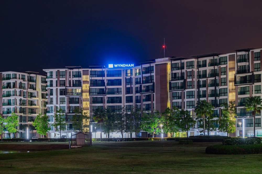 Wyndham Royal Lee Phuket 5/57
